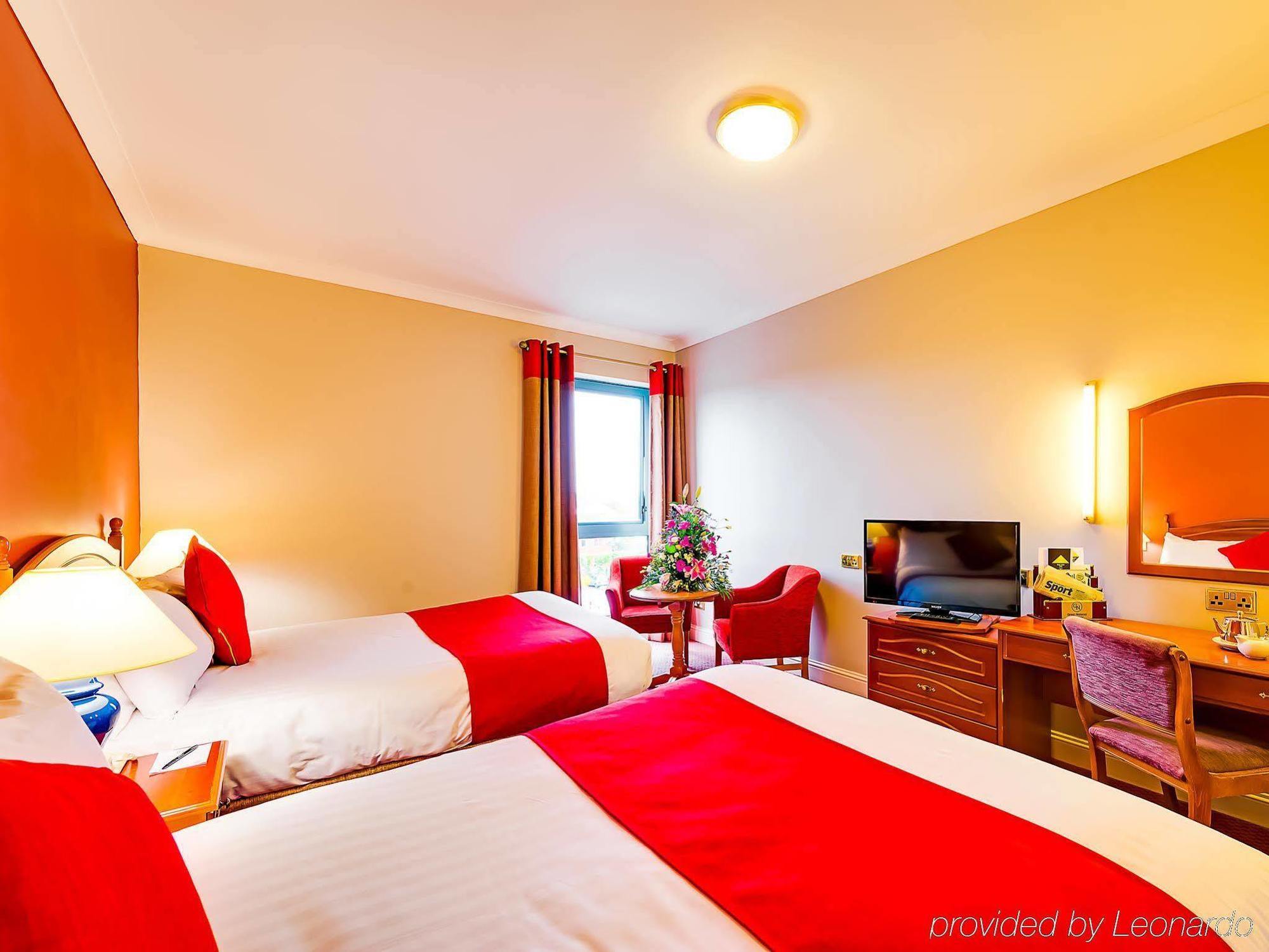 Great National South Court Hotel Limerick Exterior photo